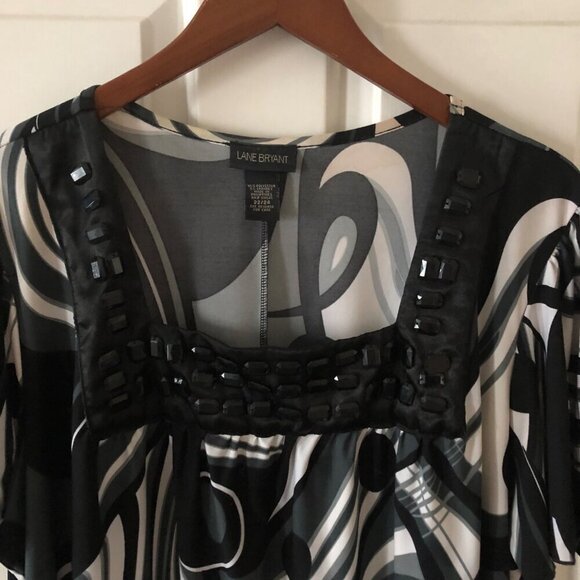 Lane Bryant Womens Geometric Print Short Sleeve Top Size 22/24 - Picture 4 of 7